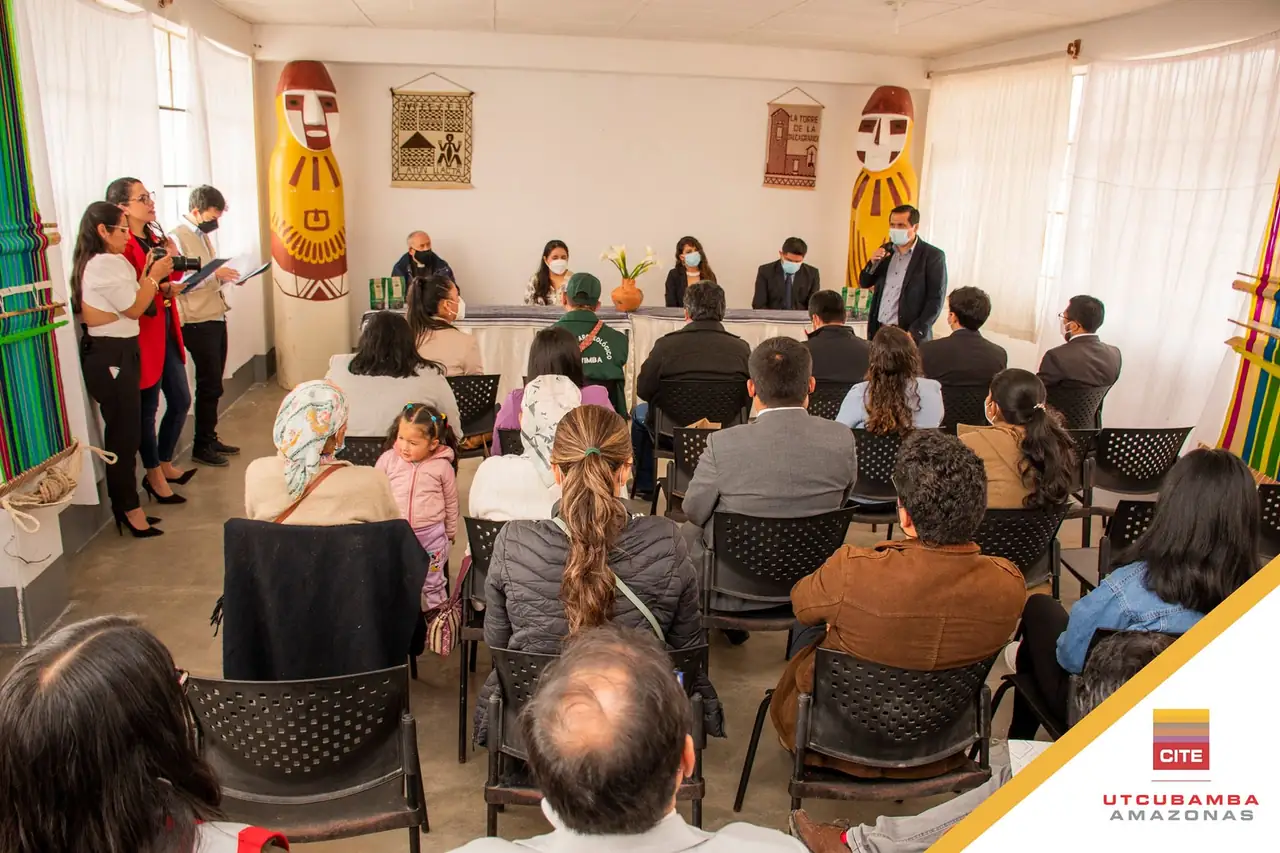 Foto 1 de «Ceremonia de reconocimiento a emprendedores»