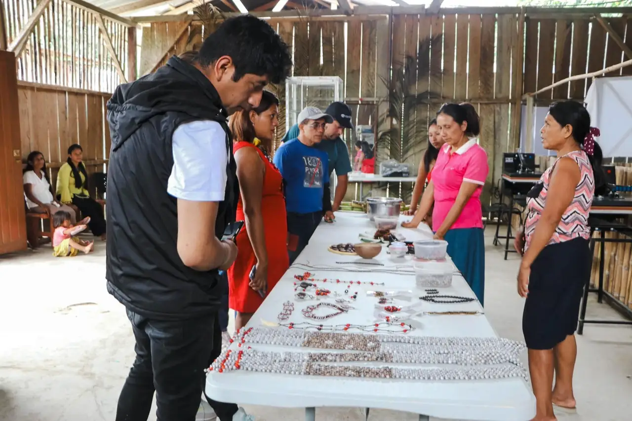 Foto 2 de «CITE Utcubamba Amazonas Impulsa el Emprendimiento Artesanal en la Comunidad Wawas»