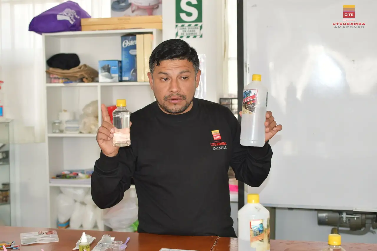 Foto 4 de «CITE Utcubamba Inicia el I Taller de Capacitación en Joyería en Resina»
