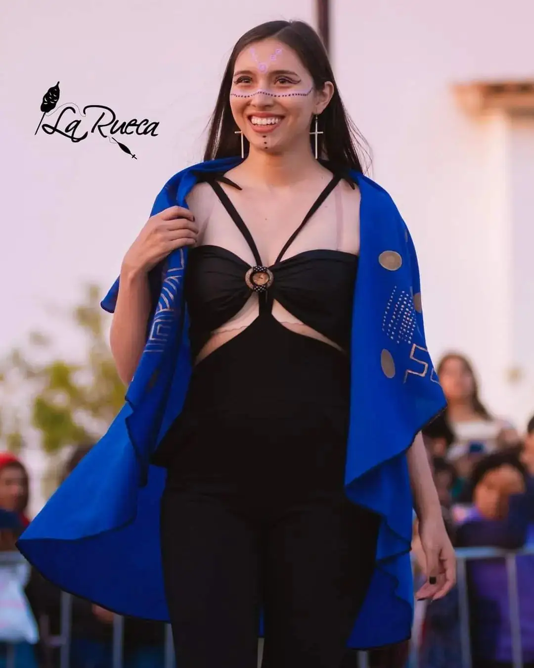 Foto 1 de «Pasarela de moda artesanal - La Rueca»